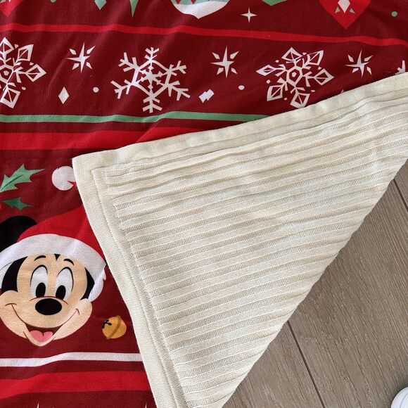 2020 Disney Parks Mickey Mouse Christmas Happy Holidays Throw Blanket 60” X 72” - Picture 6 of 6